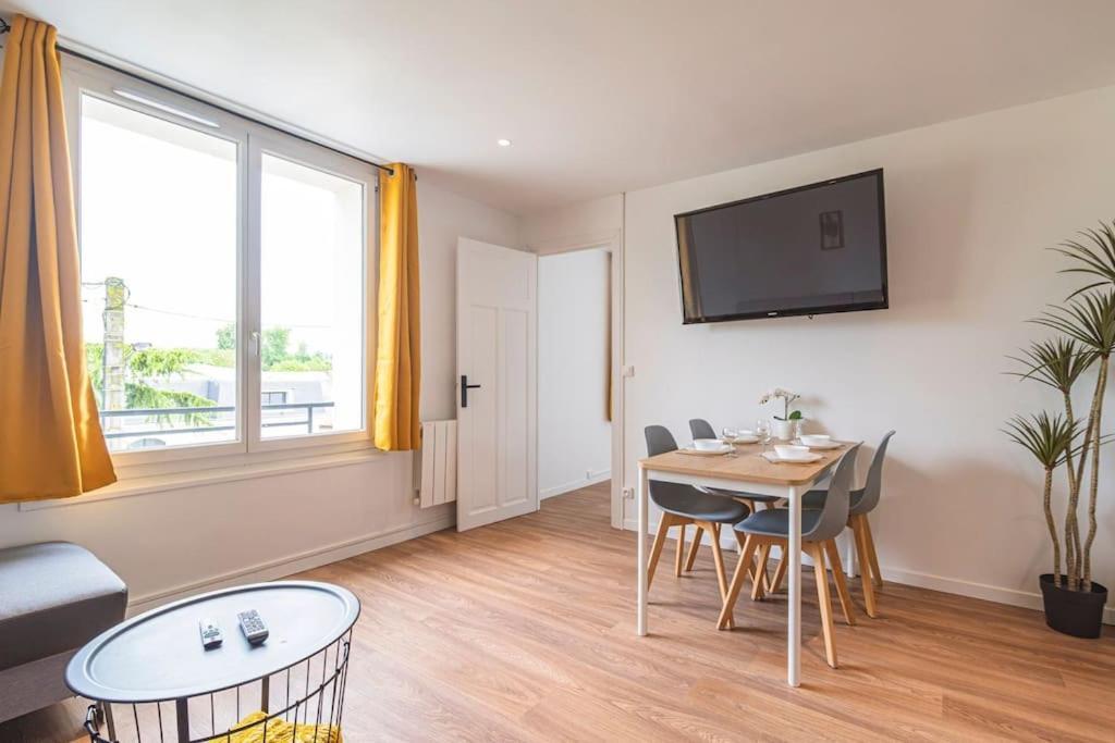 "Le Chaleureux" Appartement Pour 4 Personnes Isles-sur-Suippe Eksteriør billede